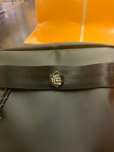 Load image into Gallery viewer, ANTI RETAIL RETAIL CLUB