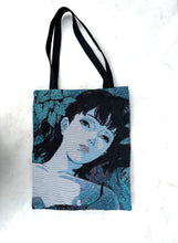 이미지를 갤러리 뷰어에 로드 , Mima Tote Bag
