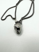 Load image into Gallery viewer, Tetsuo Necklace
